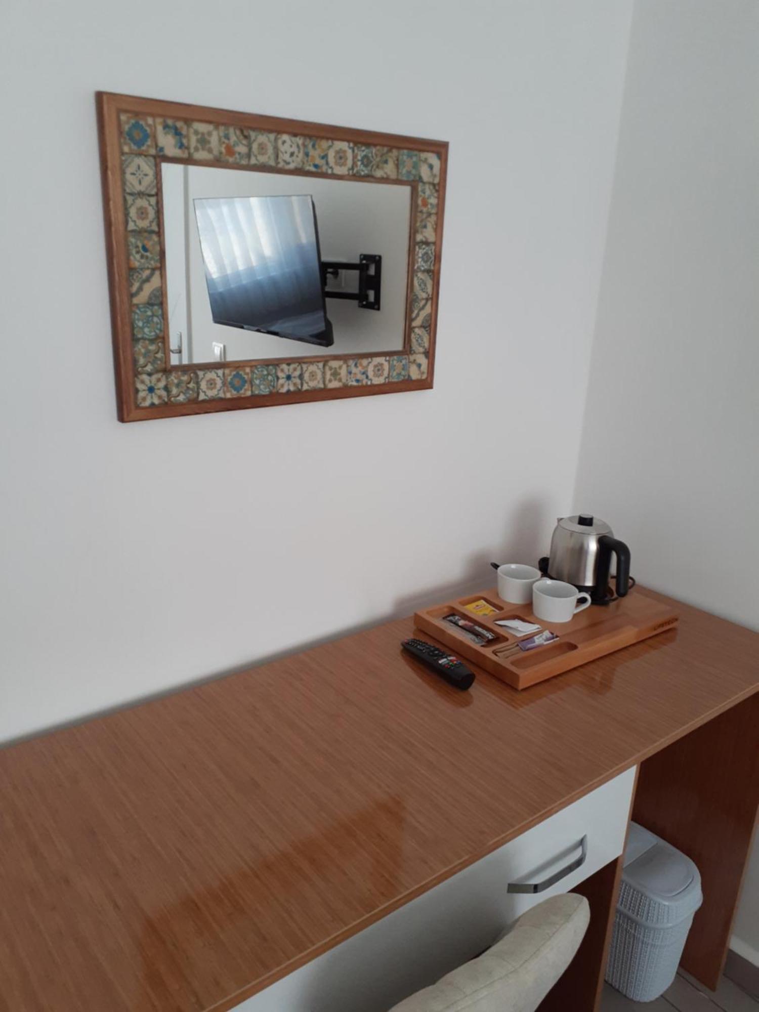 Otelia Pansiyon Ayvalik Bagian luar foto