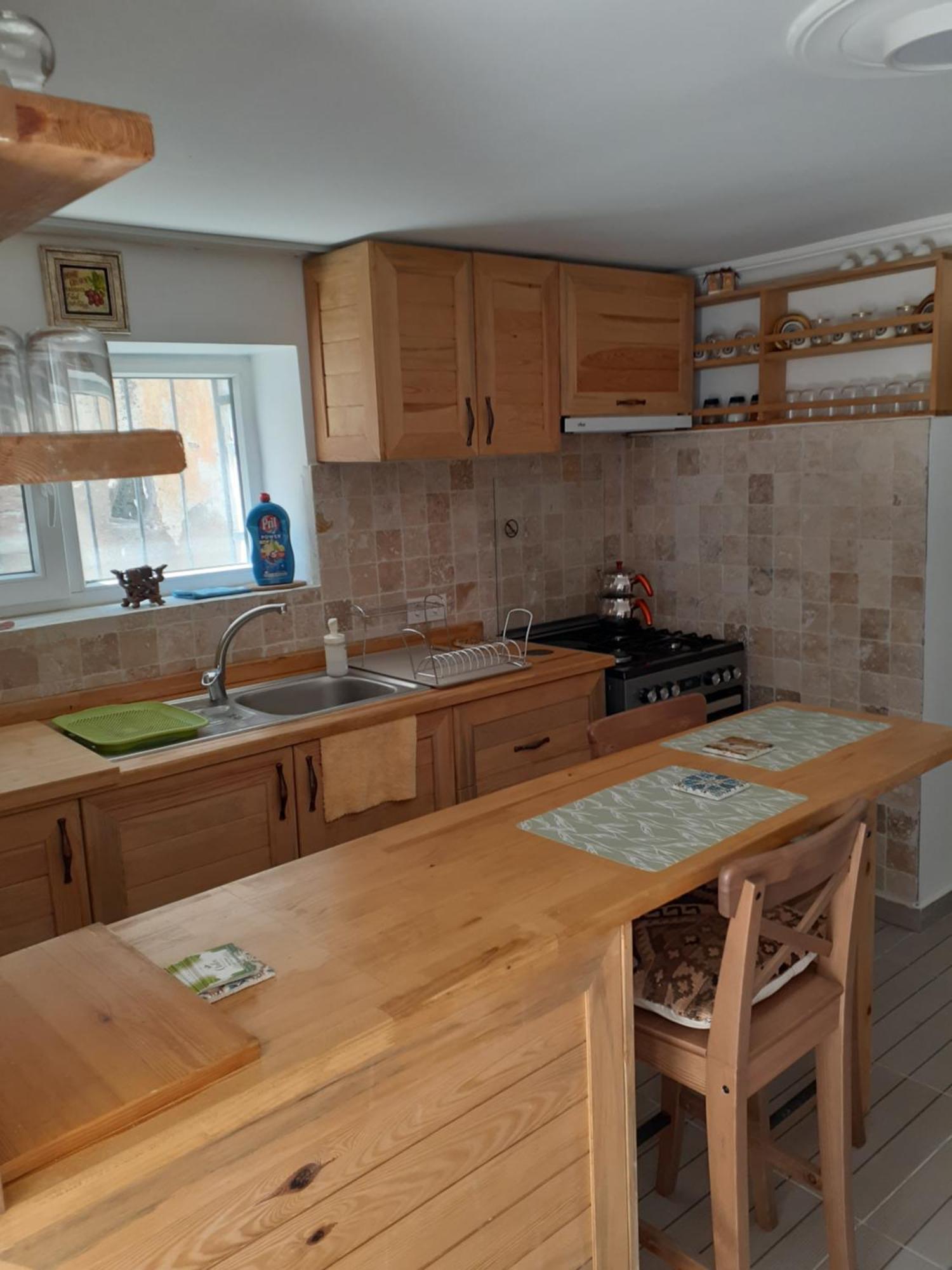 Otelia Pansiyon Ayvalik Bagian luar foto